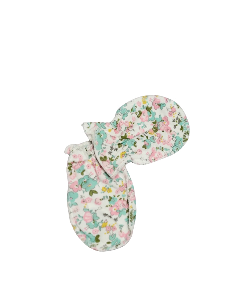 Imported Mittens 0-6 months