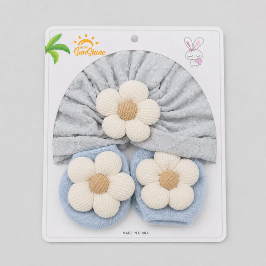 Adorable Cap & Socks 0-12months